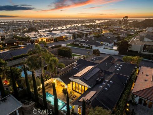 712  K Thanga  , Corona del Mar, CA