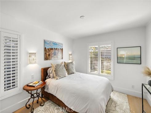 433  Seaward   Road, Corona del Mar, CA