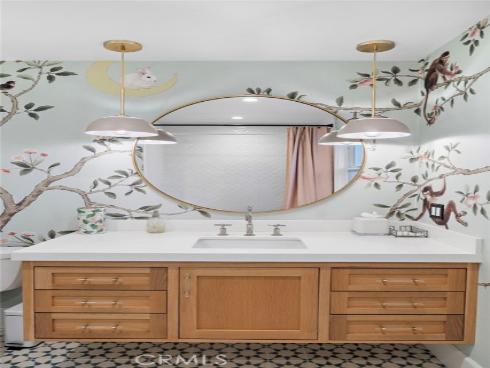 433  Seaward   Road, Corona del Mar, CA