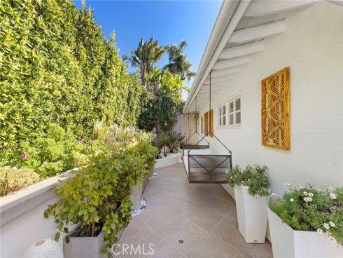 433  Seaward   Road, Corona del Mar, CA