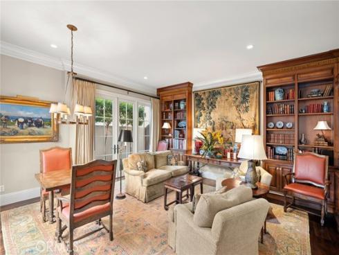 213  Jasmine  , Corona del Mar, CA