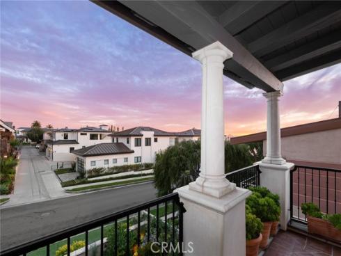 213  Jasmine  , Corona del Mar, CA