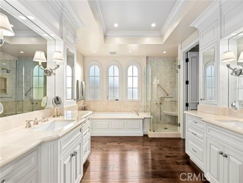 213  Jasmine  , Corona del Mar, CA