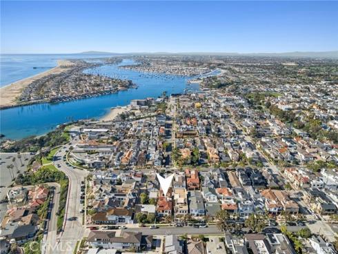 213  Jasmine  , Corona del Mar, CA