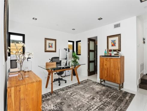 605  Marigold   Avenue, Corona del Mar, CA