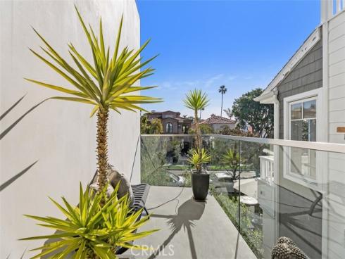 605  Marigold   Avenue, Corona del Mar, CA