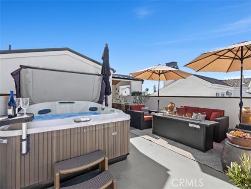 605  Marigold   Avenue, Corona del Mar, CA