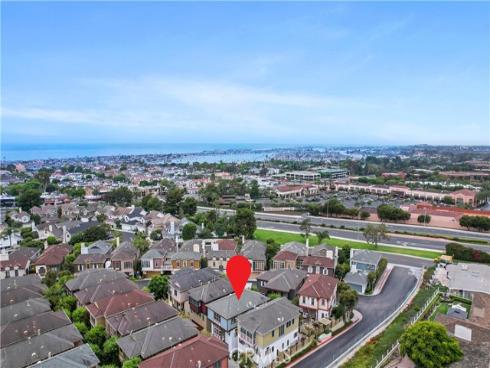 2534  Bungalow  87  Place, Corona del Mar, CA