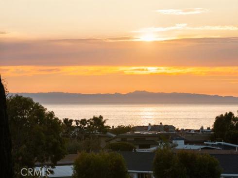 511  Seaward  , Corona del Mar, CA