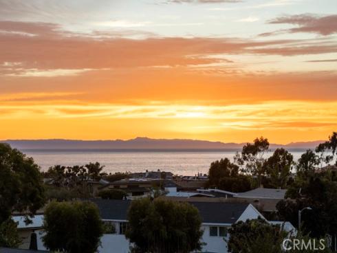 511  Seaward  , Corona del Mar, CA