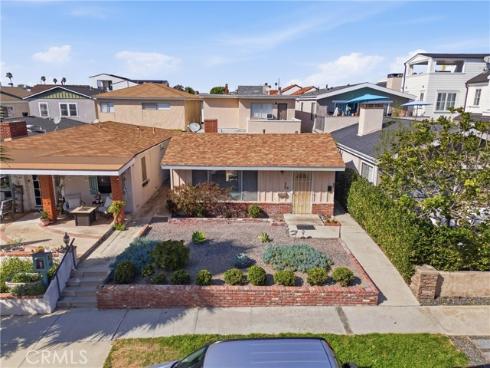 429 Carnation Avenue, Corona del Mar, CA