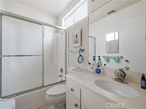 429 Carnation Avenue, Corona del Mar, CA