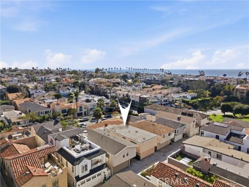 429 Carnation Avenue, Corona del Mar, CA