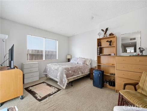 429 Carnation Avenue, Corona del Mar, CA