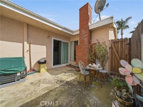 429 Carnation Avenue, Corona del Mar, CA