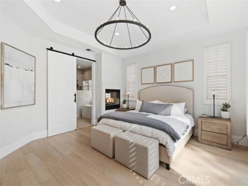 701  Poinsettia   Avenue, Corona del Mar, CA