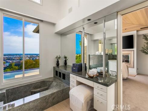 1535  Dolphin Terrace  , Corona del Mar, CA