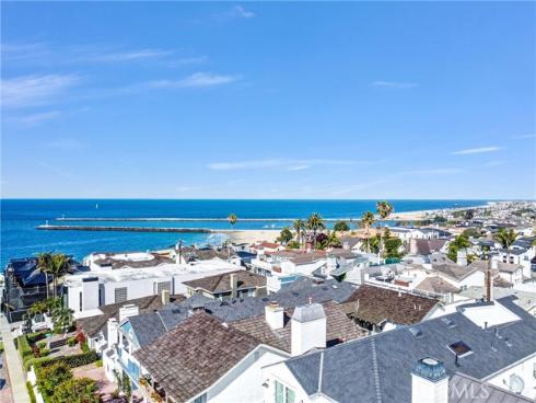 310  Marigold  , Corona del Mar, CA