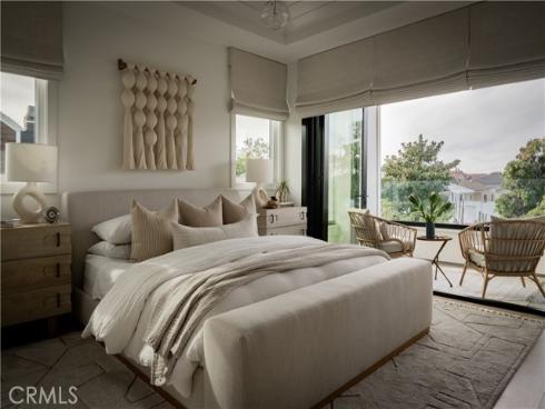 616  Poinsettia   Avenue, Corona del Mar, CA