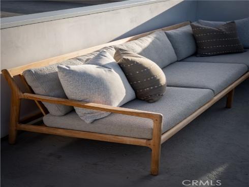 616  Poinsettia   Avenue, Corona del Mar, CA