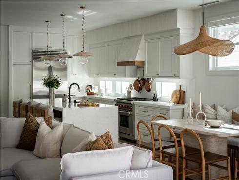 616  Poinsettia   Avenue, Corona del Mar, CA