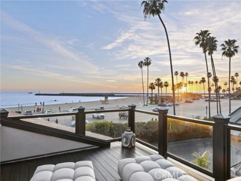 3150  Breakers  , Corona del Mar, CA