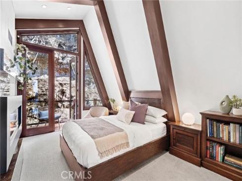 3150  Breakers  , Corona del Mar, CA