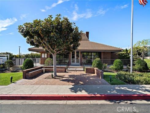 37  Beachcomber  , Corona del Mar, CA