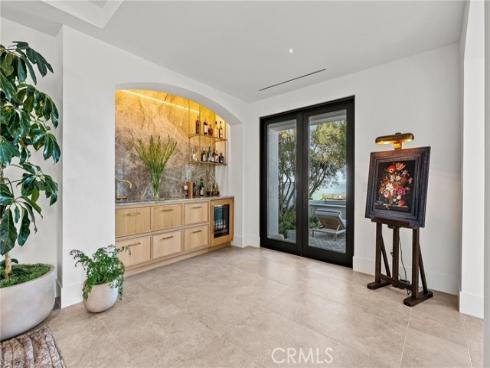 17  Muir Beach  , Corona del Mar, CA