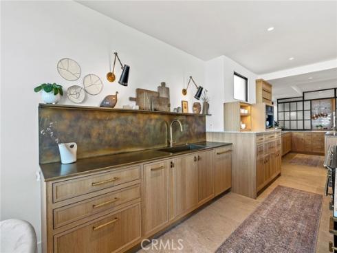 17  Muir Beach  , Corona del Mar, CA