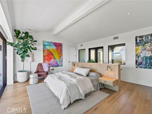 17  Muir Beach  , Corona del Mar, CA