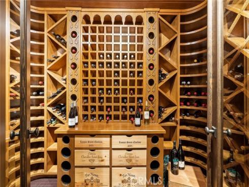 17  Muir Beach  , Corona del Mar, CA