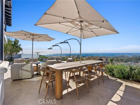 17  Muir Beach  , Corona del Mar, CA