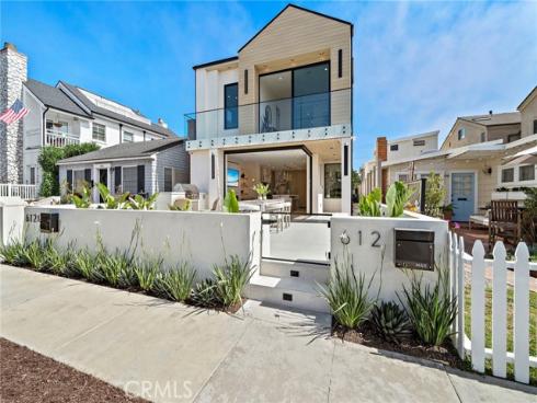 612  Begonia  , Corona del Mar, CA