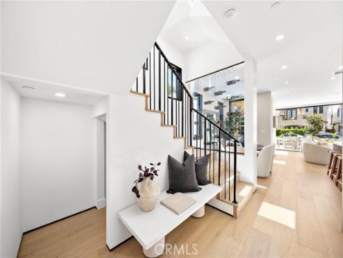 612  Begonia  , Corona del Mar, CA