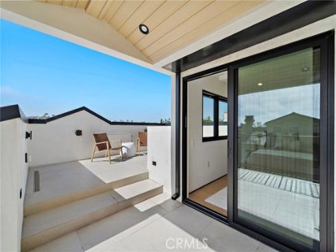 612  Begonia  , Corona del Mar, CA