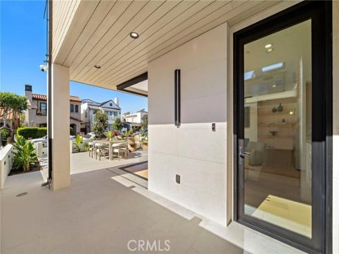 612  Begonia  , Corona del Mar, CA