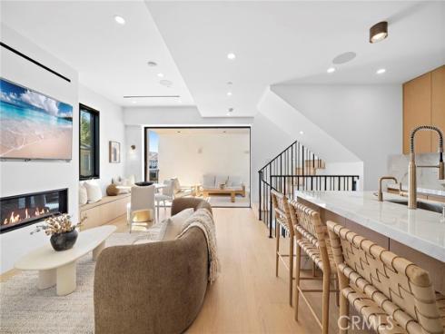 612  Begonia  1-2 , Corona del Mar, CA