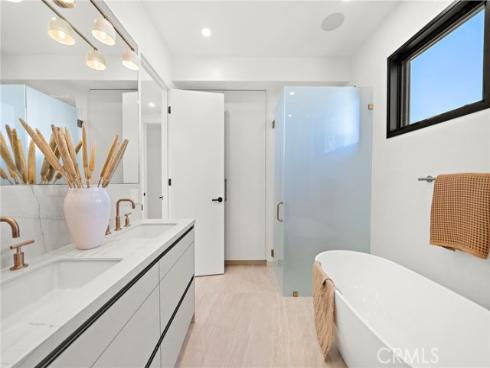 612  Begonia  1-2 , Corona del Mar, CA