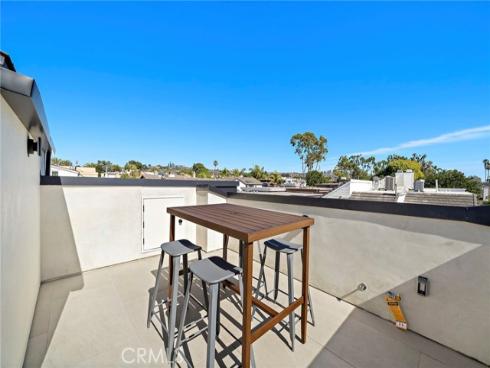 612  Begonia  1-2 , Corona del Mar, CA