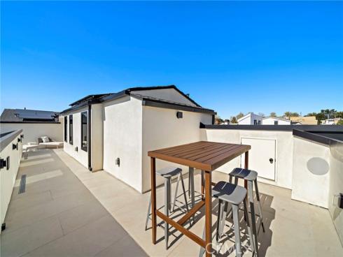 612  Begonia  1-2 , Corona del Mar, CA