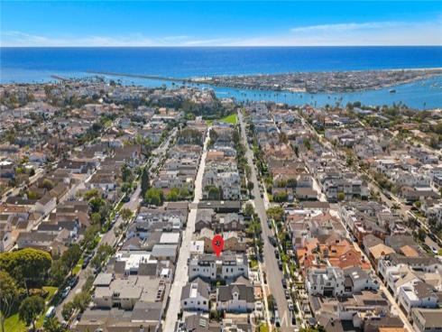 612  Begonia  1-2 , Corona del Mar, CA