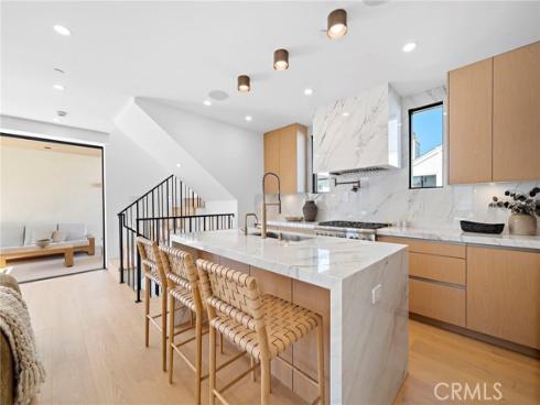 612  Begonia  , Corona del Mar, CA