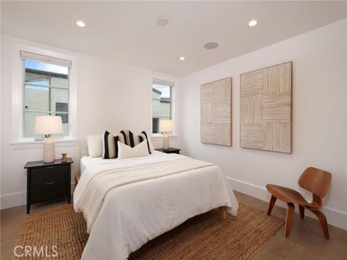 617 Narcissus , Corona del Mar, CA