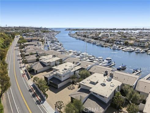 1241  Bayside  , Corona del Mar, CA