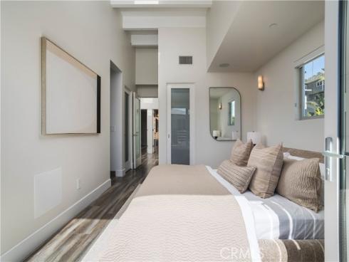 2618 Cove Street, Corona del Mar, CA