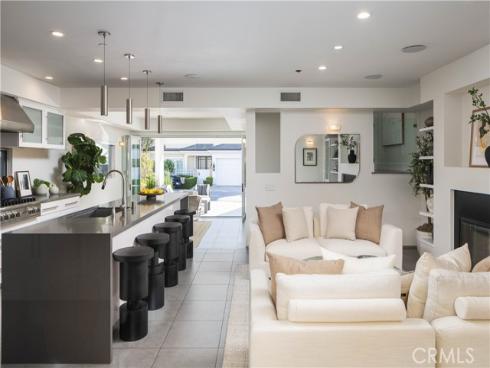 2618 Cove Street, Corona del Mar, CA