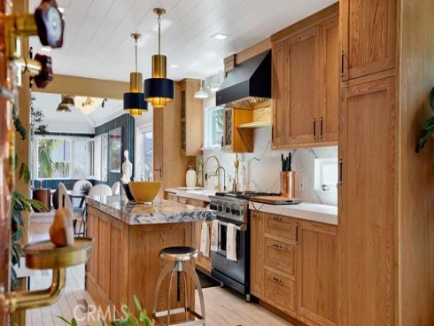 213  Marguerite  , Corona del Mar, CA