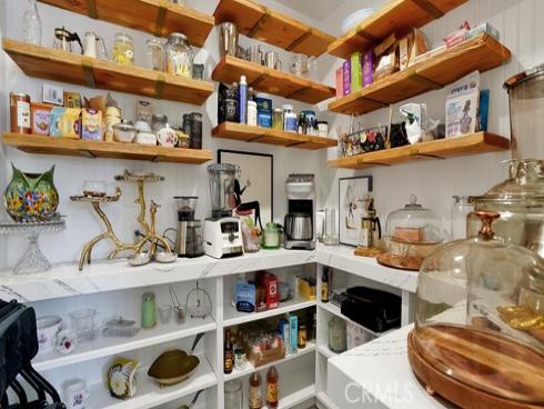 213  Marguerite  , Corona del Mar, CA