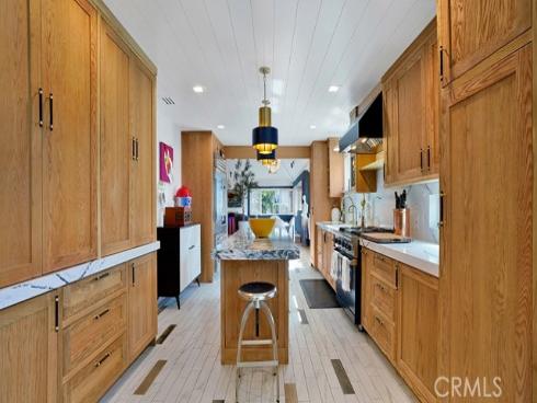 213  Marguerite  , Corona del Mar, CA